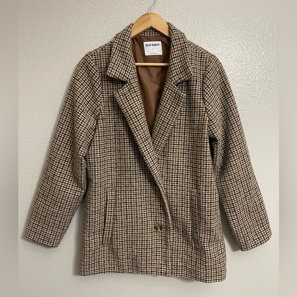 Old Navy Soft-Brushed Houndstooth Plaid Button-Front Car Coat - Picture 5 of 8